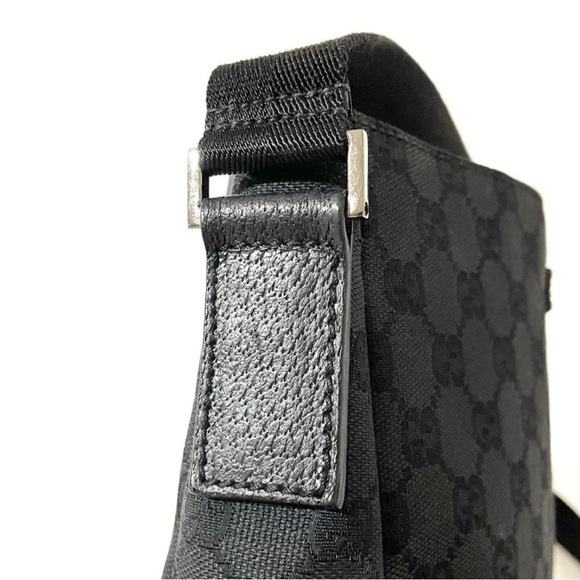 Gucci Black Monogram Messenger Bag - Picture 11 of 16